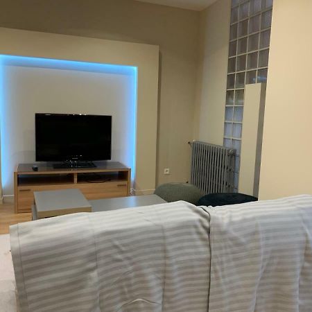 Appartement Avec 3 Chambres Au Centre De Pau Kültér fotó