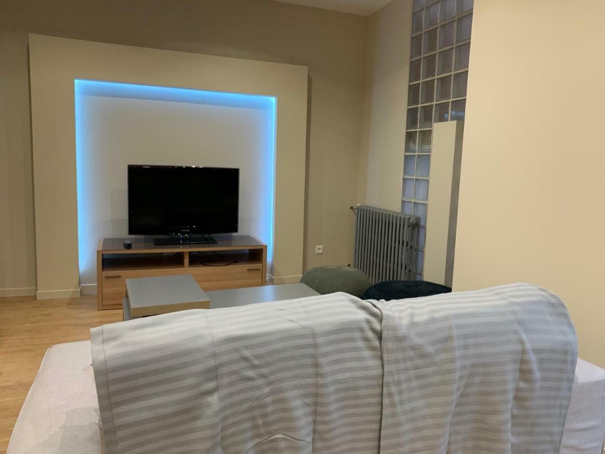 Appartement Avec 3 Chambres Au Centre De Pau Kültér fotó